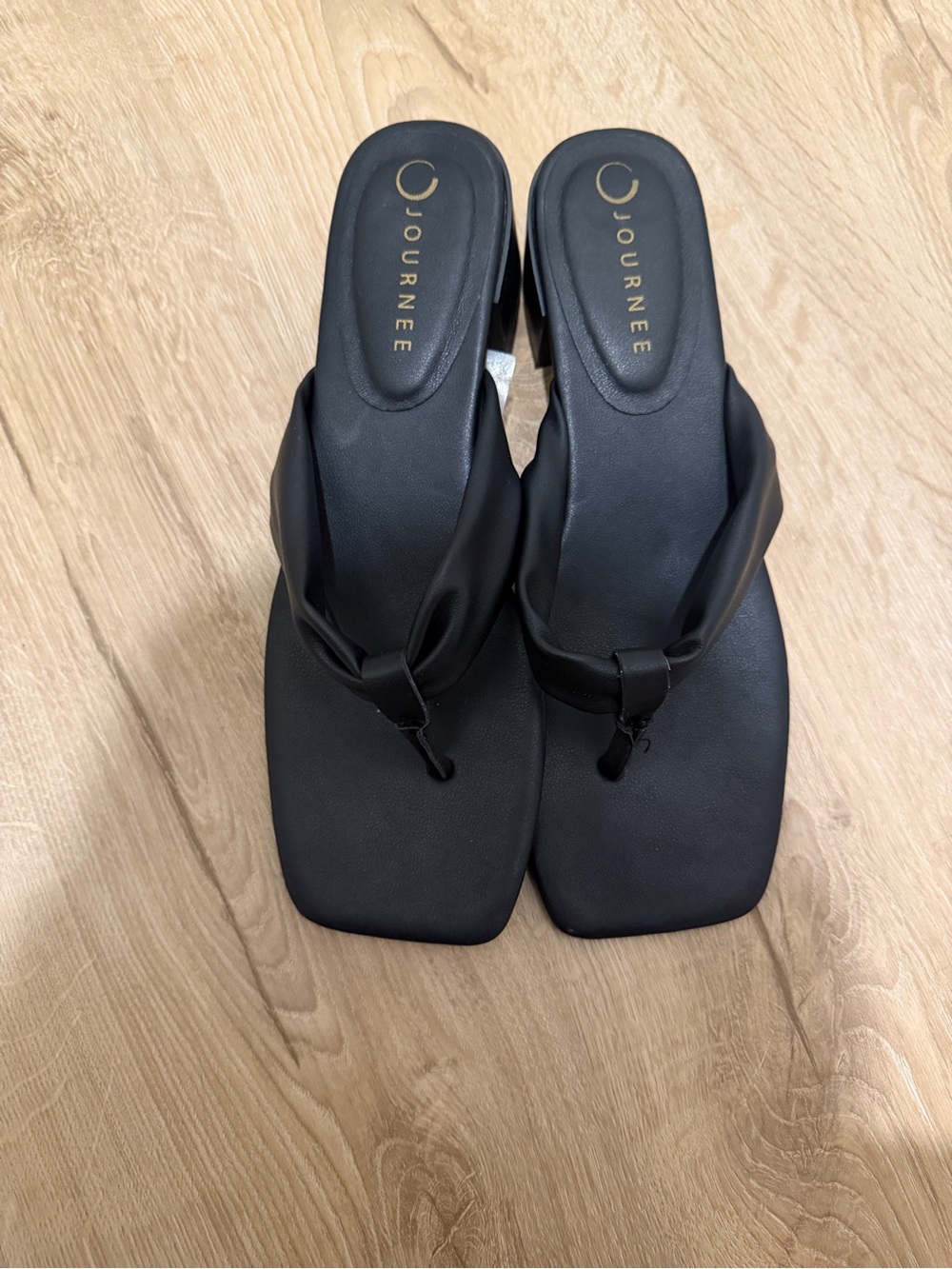 Journee Collection Black Square Toe Heeled Flip Flop Sandals